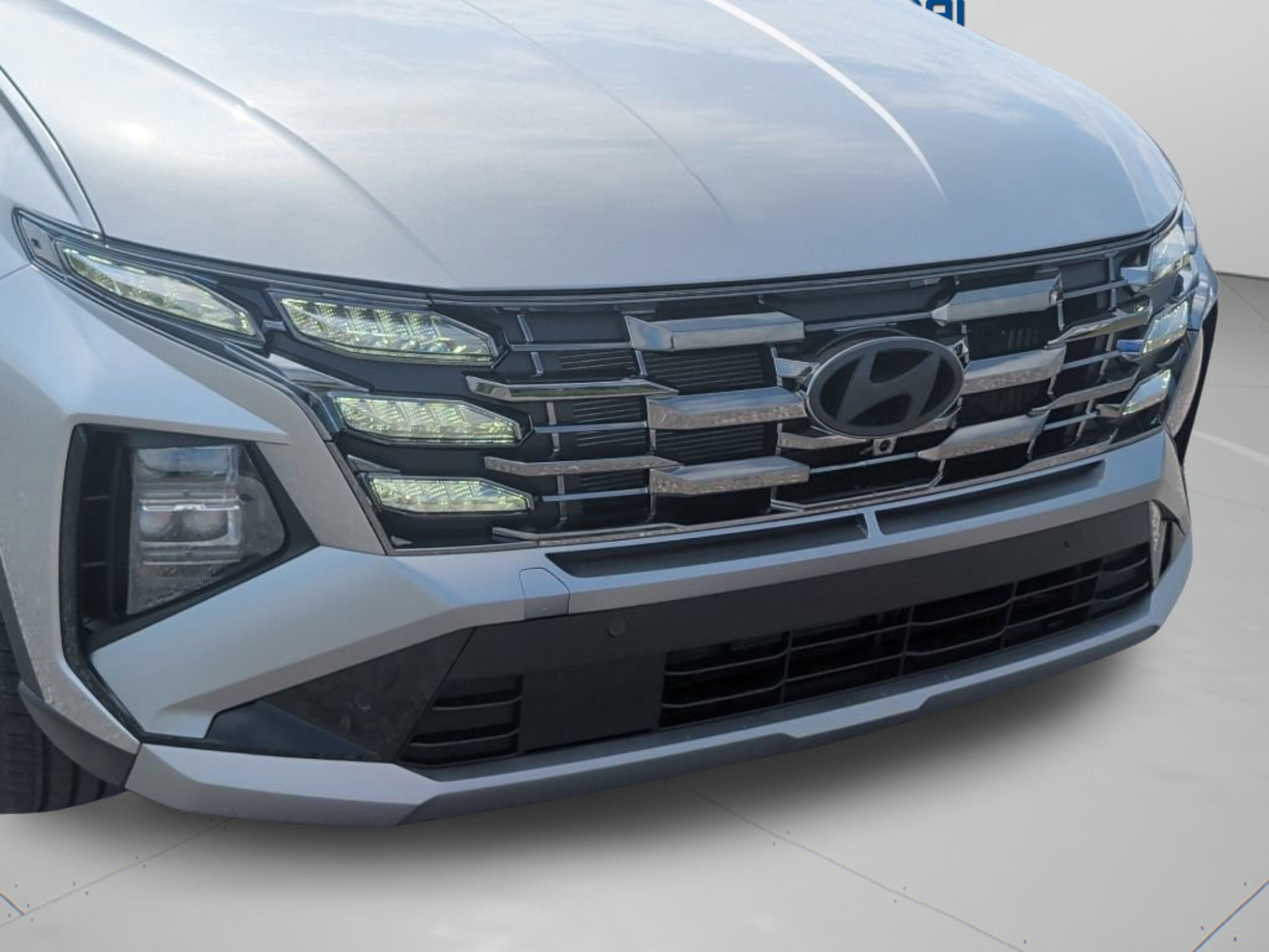 New 2026 Shimmering Silver Hyundai Limited image 44