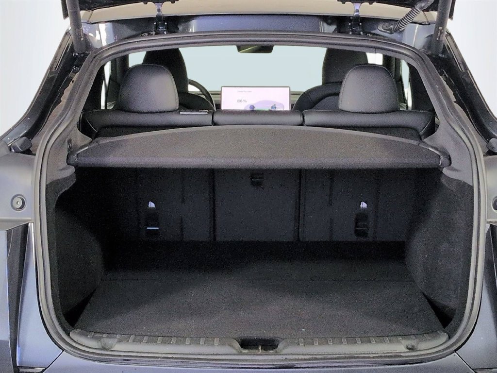 2026 Tesla Model Y Premium - Photo 16