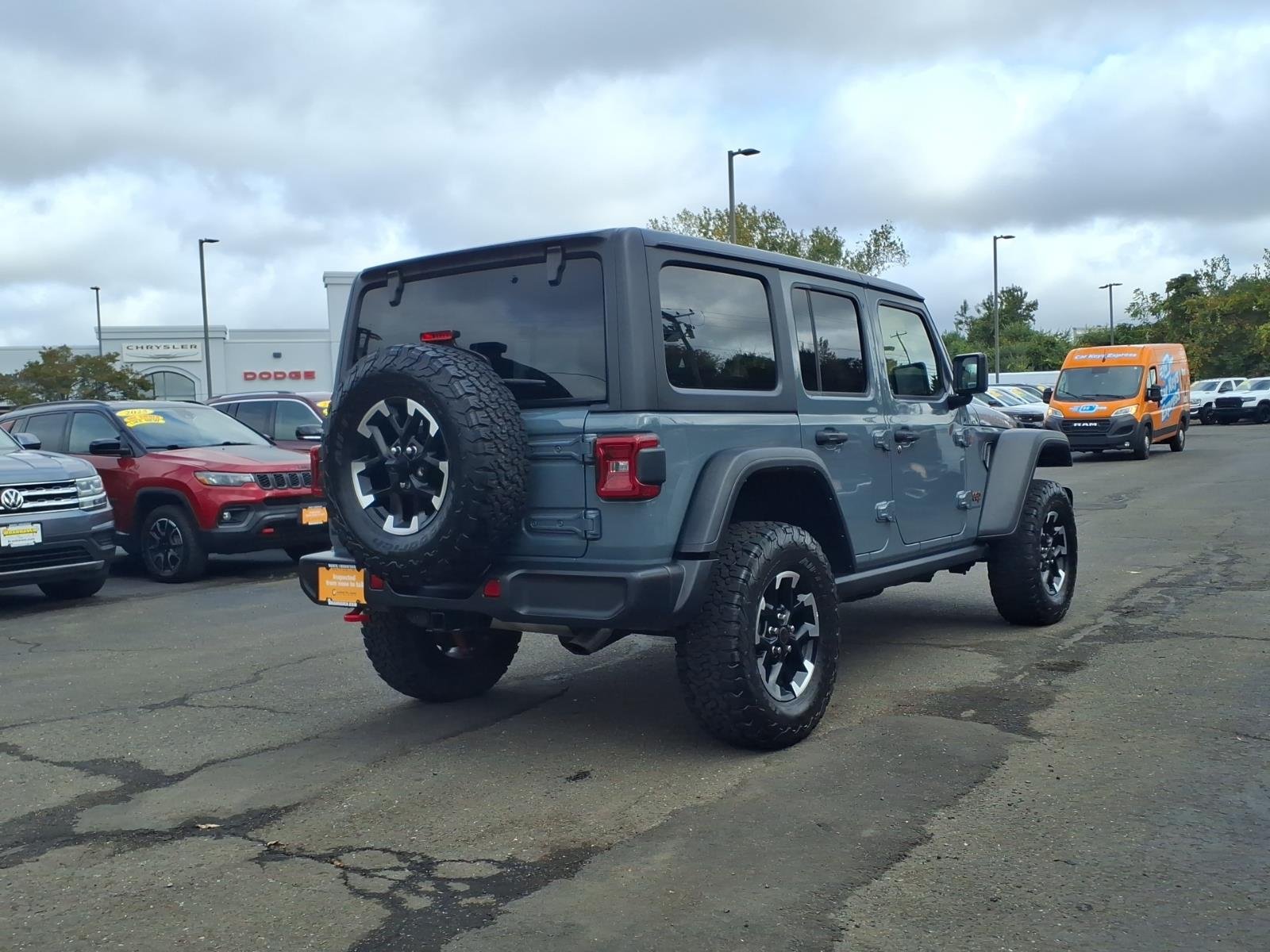 Certified Used 2025 Gray Jeep Rubicon image 8