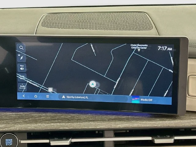New 2027 Silver Hyundai Calligraphy image 16