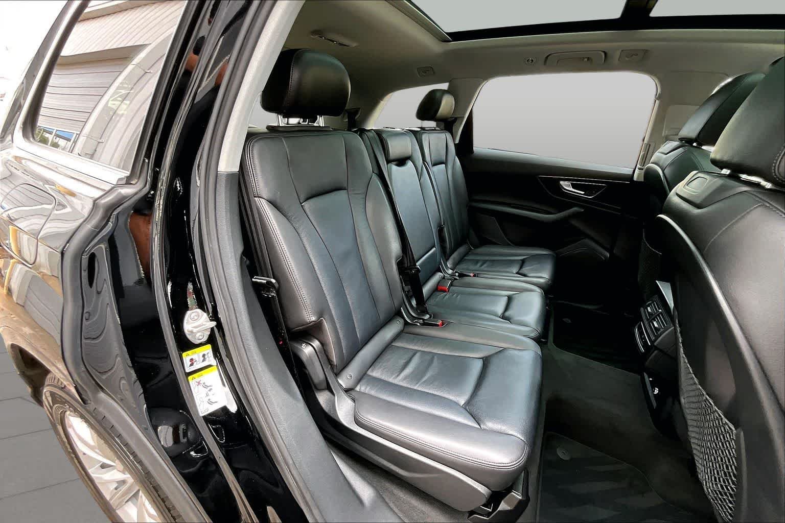 Used 2018 Orca Black Metallic Audi Premium image 20