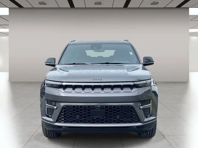 New 2026 Baltic-Gray Metallic Clear-Coat Exterior Paint Jeep Limited Altitude image 8