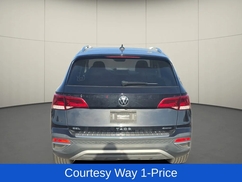 Used 2022 Black Volkswagen 1.5T SEL image 8