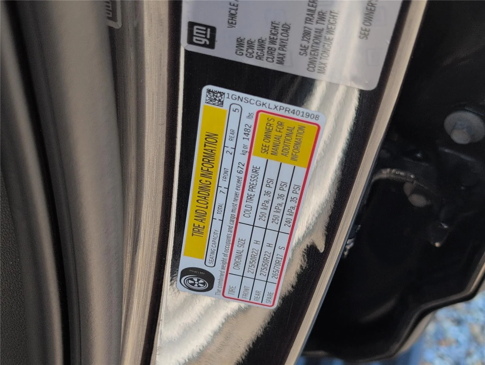 Used 2023 Dark Ash Metallic Chevrolet High Country image 12