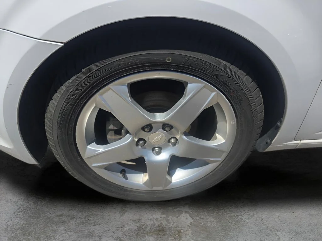 Used 2012 Summit White Chevrolet LTZ image 19