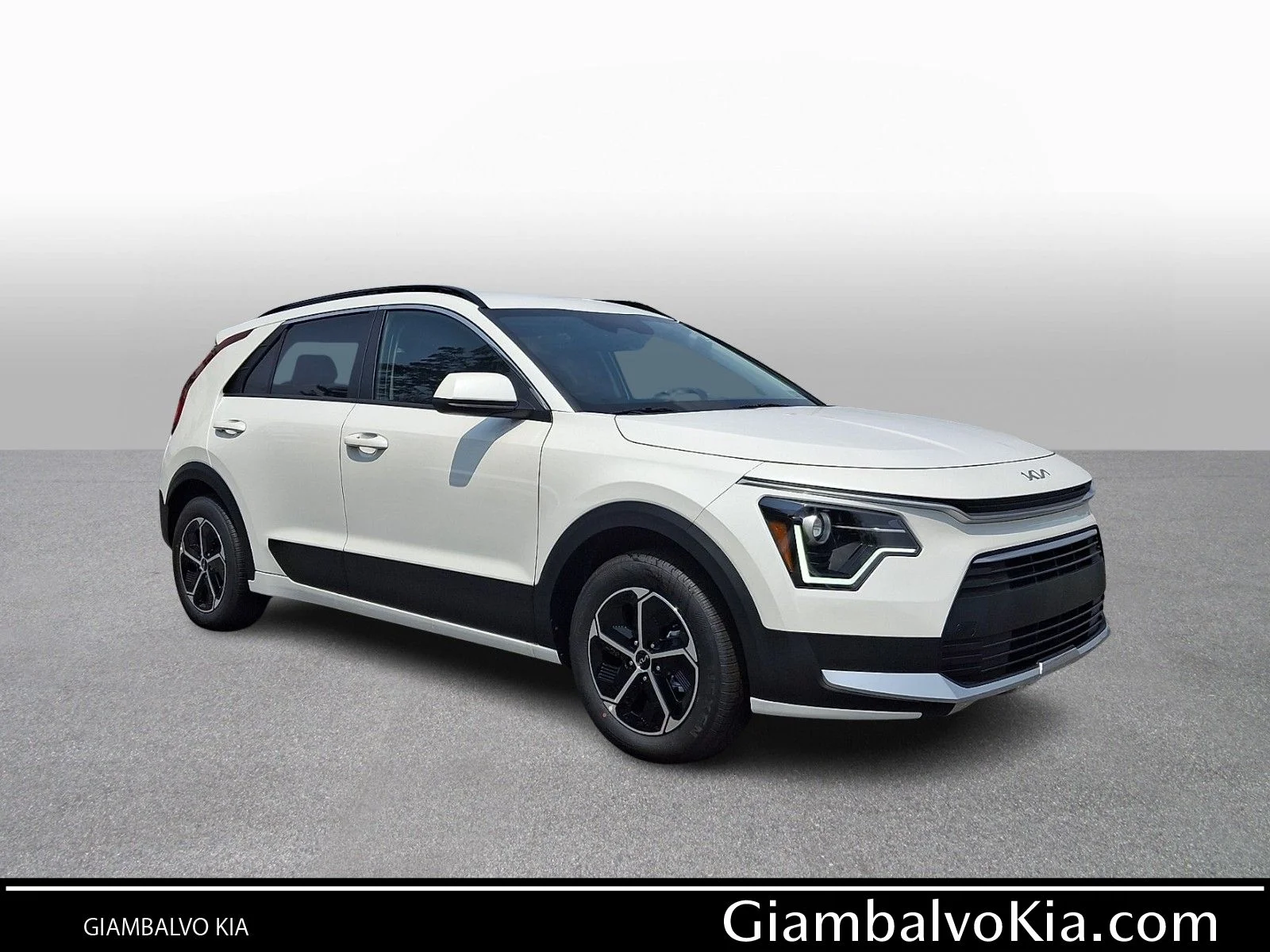 New 2026 White Kia LX image 1