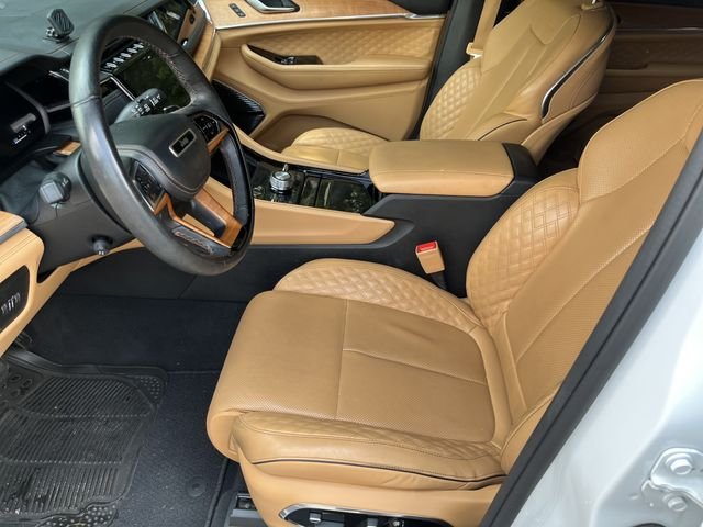 Used 2023 Bright White Clearcoat Jeep Summit Reserve image 9
