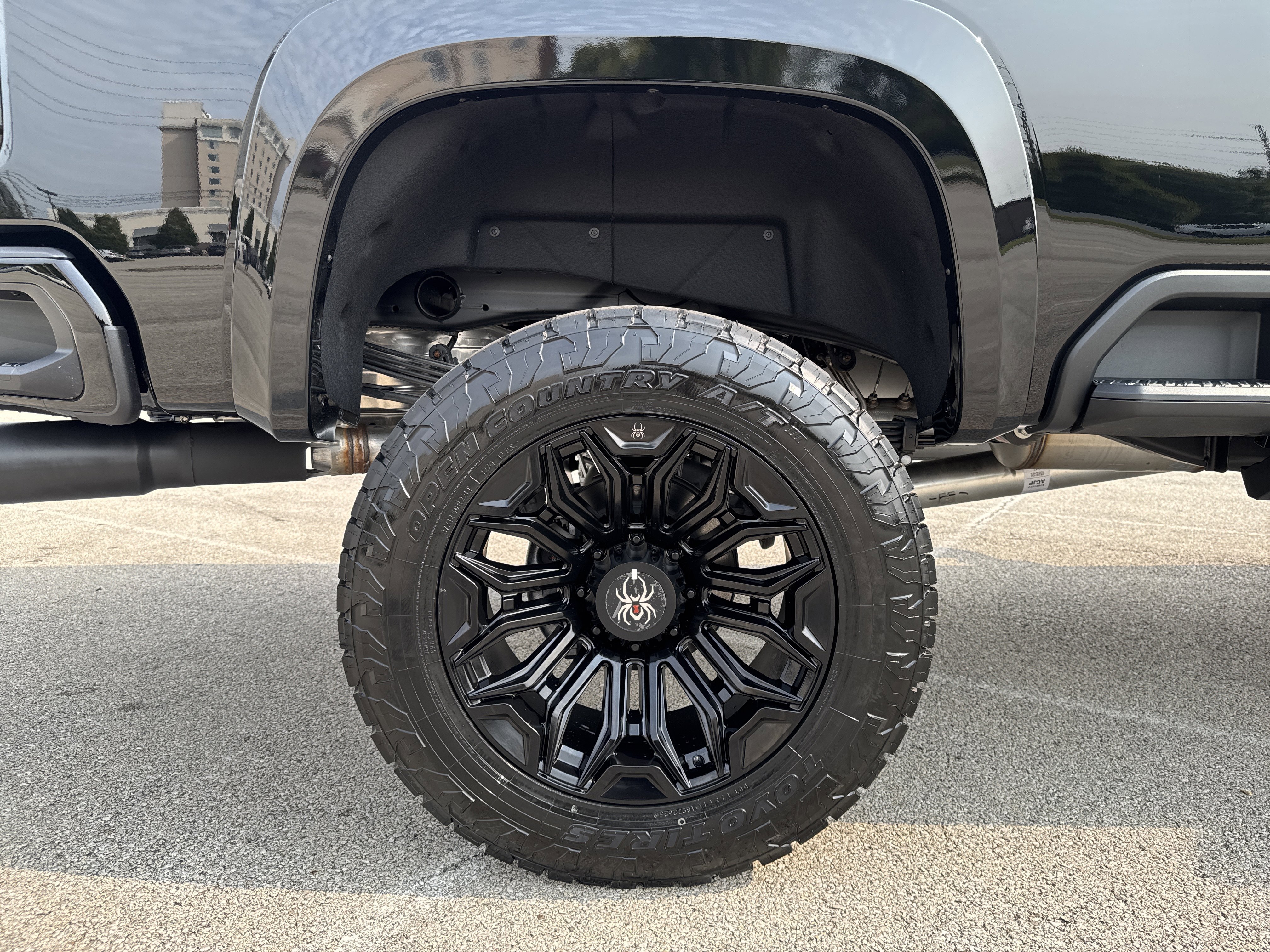 2025 Chevrolet Silverado 2500 HD LTZ - Photo 10