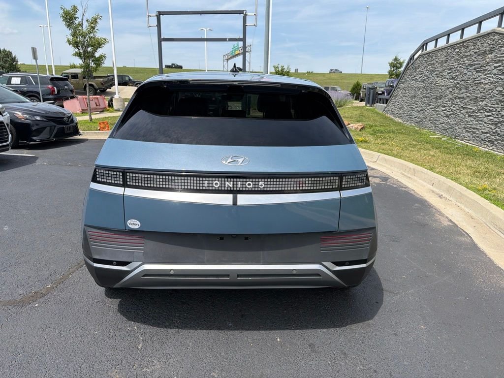 Used 2022 Blue Hyundai SEL image 6