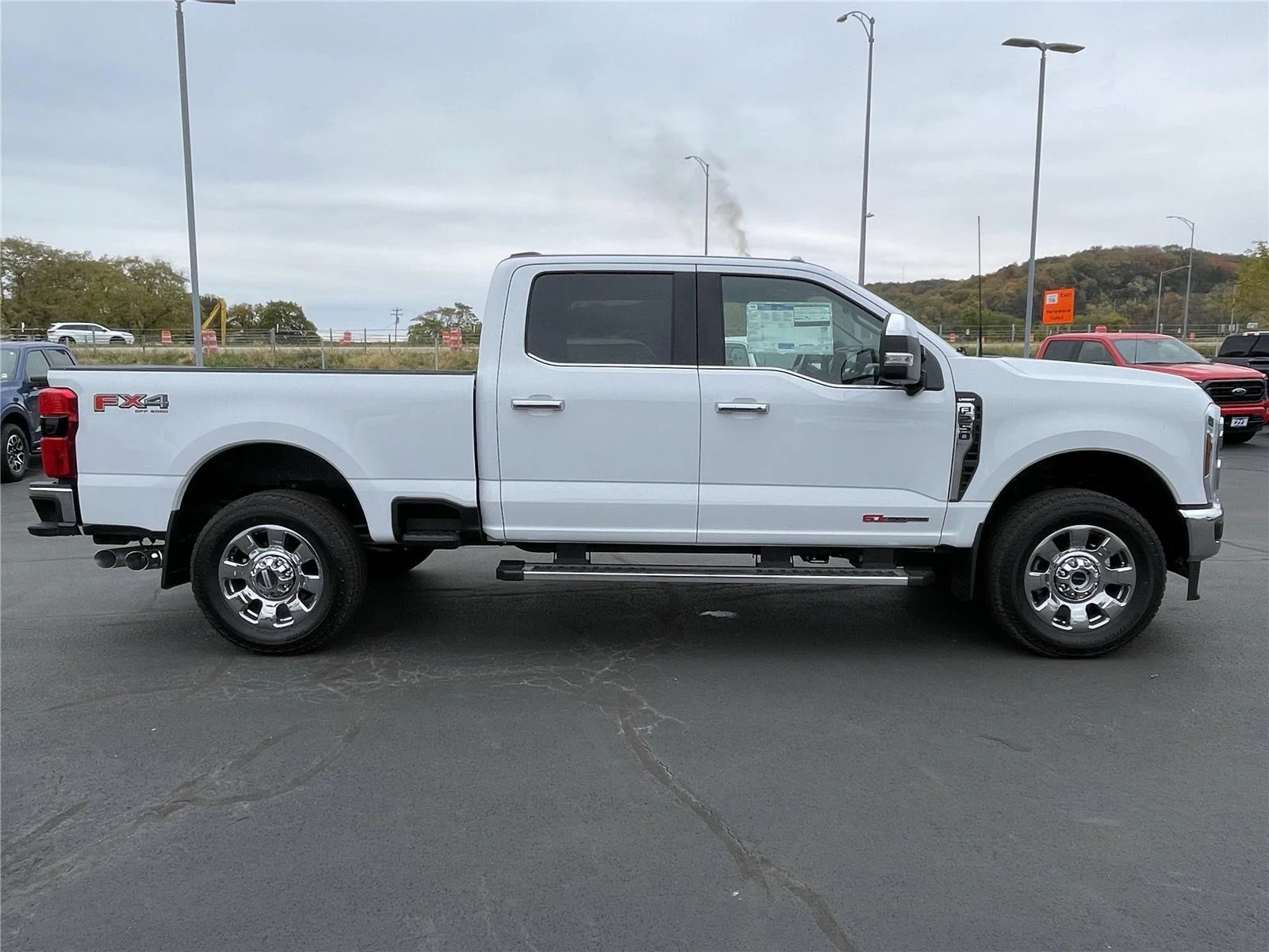 New 2026 Oxford White Ford LARIAT image 7