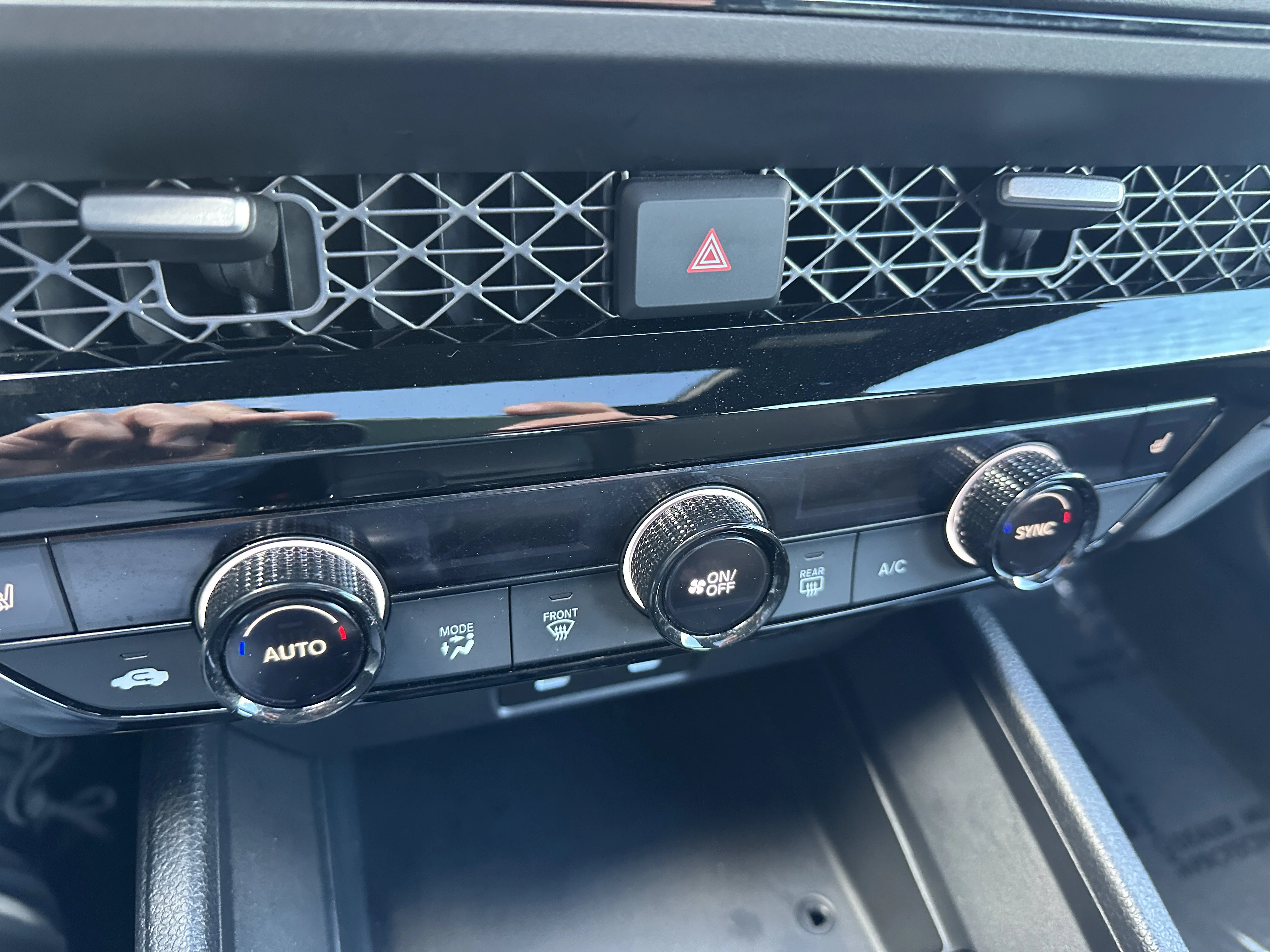 Used 2023  Honda Sport-L image 31