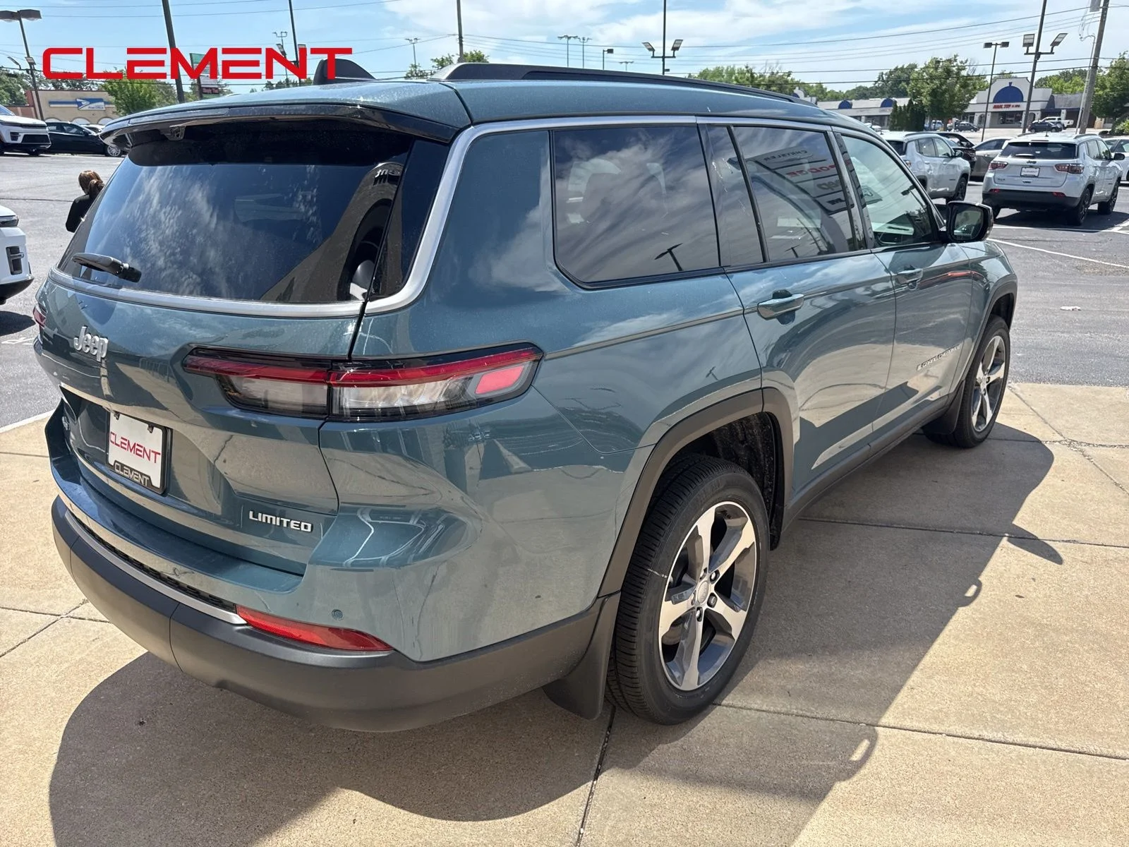 New 2026 Steel Blue Exterior Paint Jeep Limited image 9