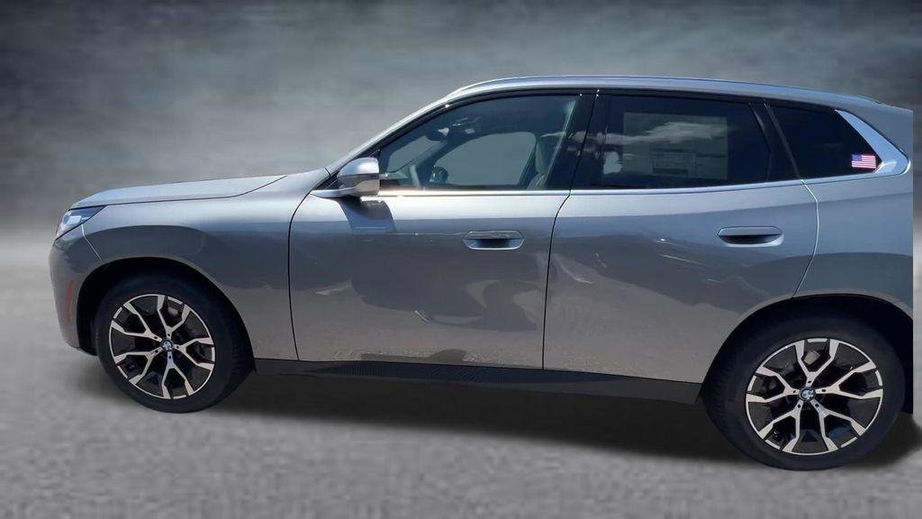New 2026 Skyscraper Grey Metallic BMW 30 xDrive image 10