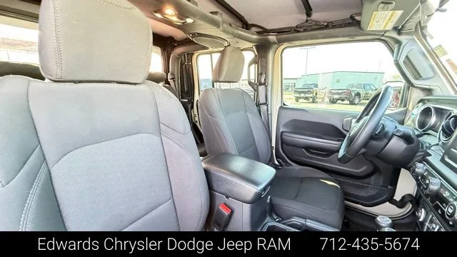 Used 2022 Beige Jeep Willys image 34
