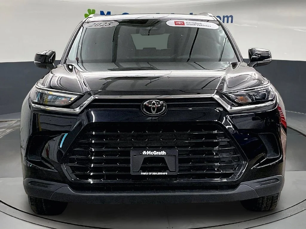 Certified Used 2025 Black Toyota XLE image 5