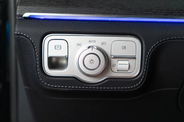 New 2026 Black Mercedes-Benz GLE 450 image 61