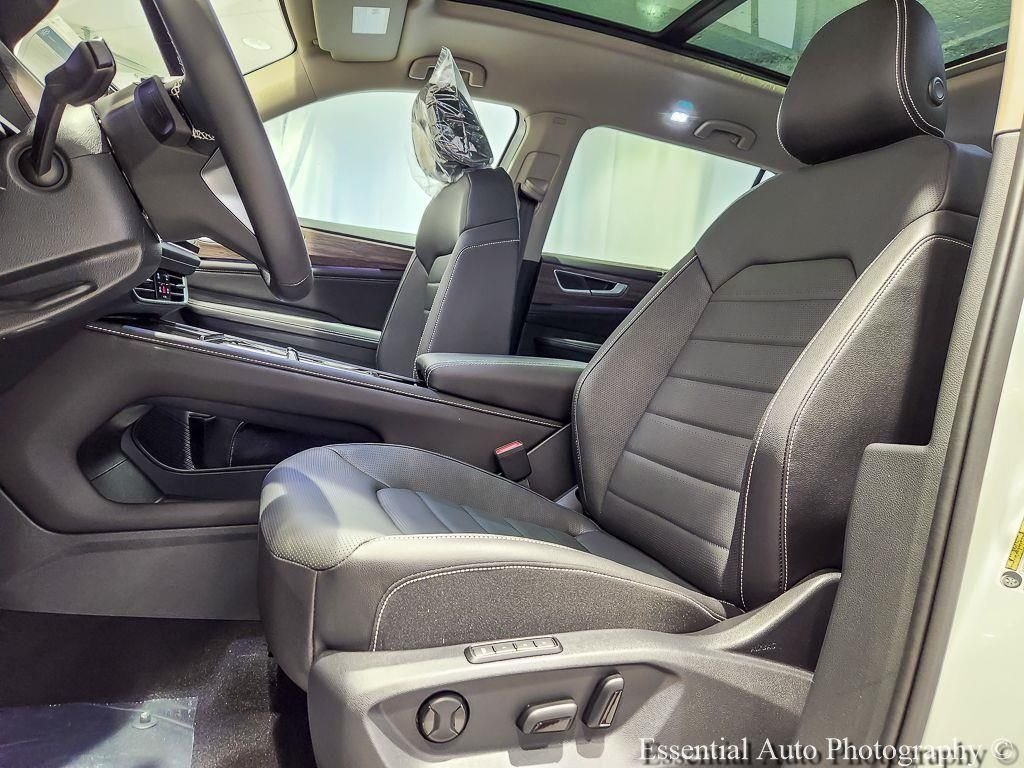 New 2026 Opal White Pearl Volkswagen SEL image 7