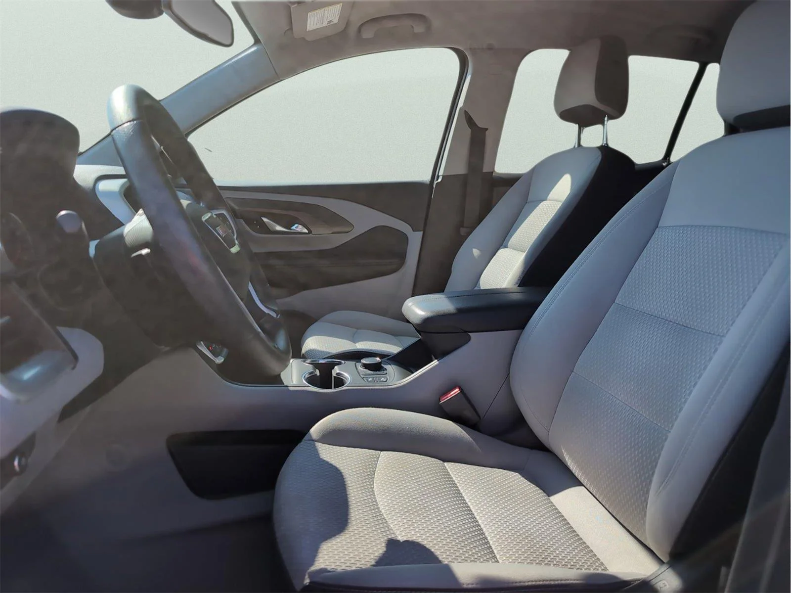 Used 2022 Summit White GMC SLE image 13