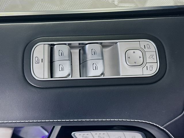 Certified Used 2025  Mercedes-Benz G 63 AMG® image 18