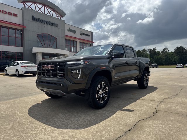 2023 GMC Canyon 4WD AT4 Crew Cab Short Box's photo