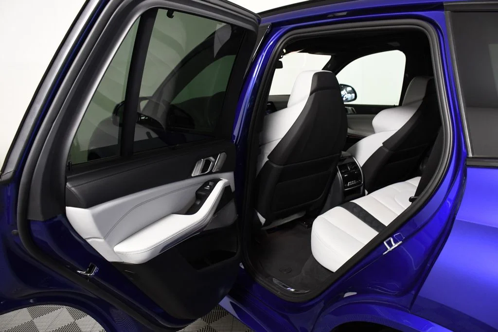 Used 2023 Marina Bay Blue Metallic BMW Base image 16