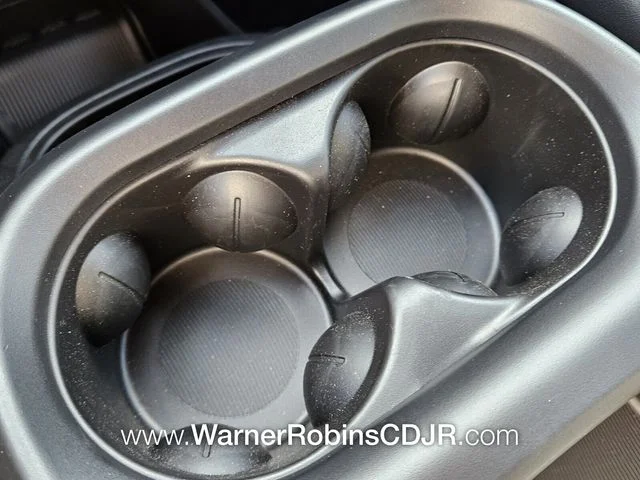 2026 Chrysler Pacifica Select - Photo 24