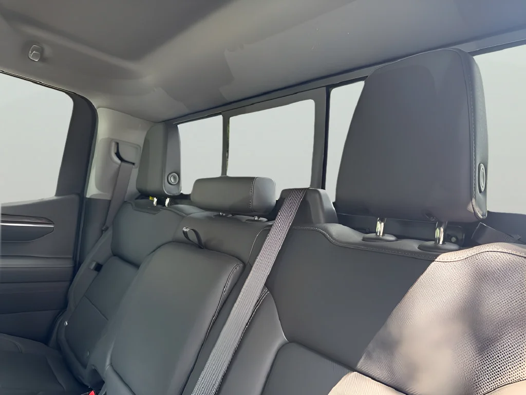 2026 GMC Sierra 1500 SLT - Photo 24