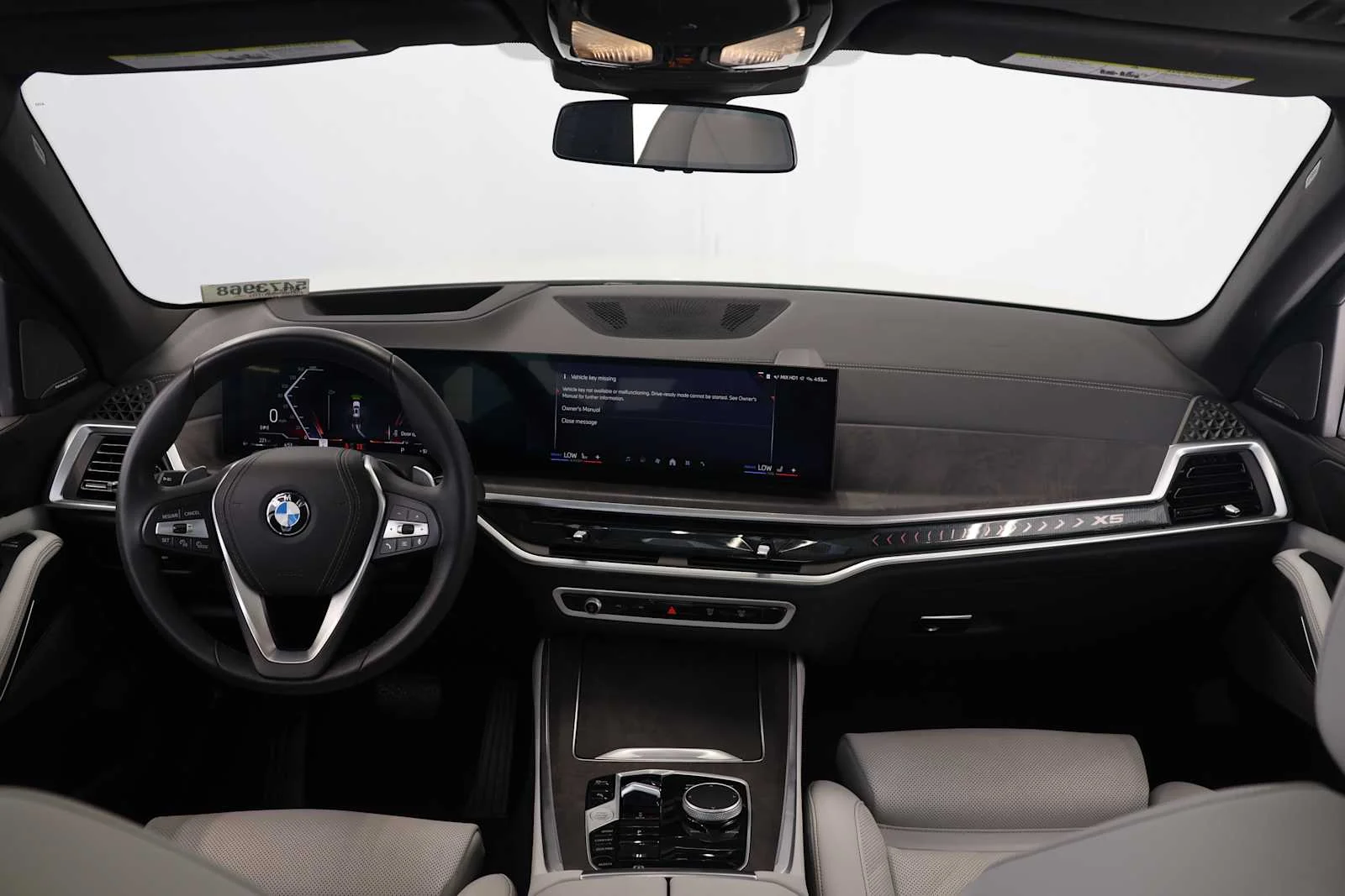 Certified Used 2025 Mineral White Metallic BMW sDrive40i image 25