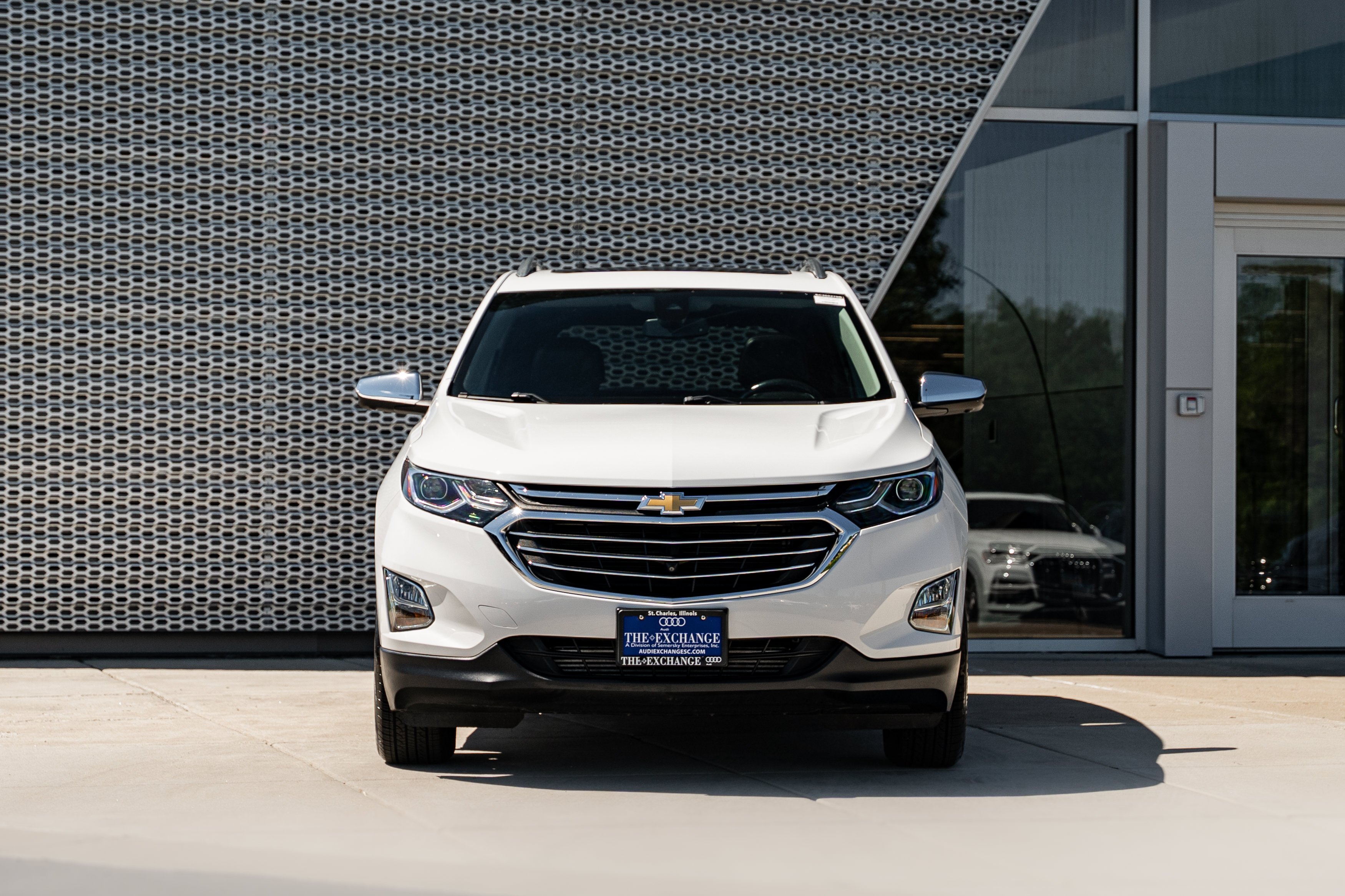 Used 2020 Summit White Chevrolet Premier image 31