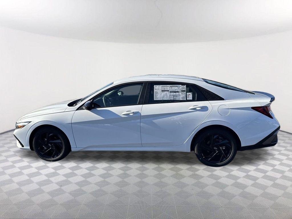 New 2026 White Hyundai SEL Sport image 8