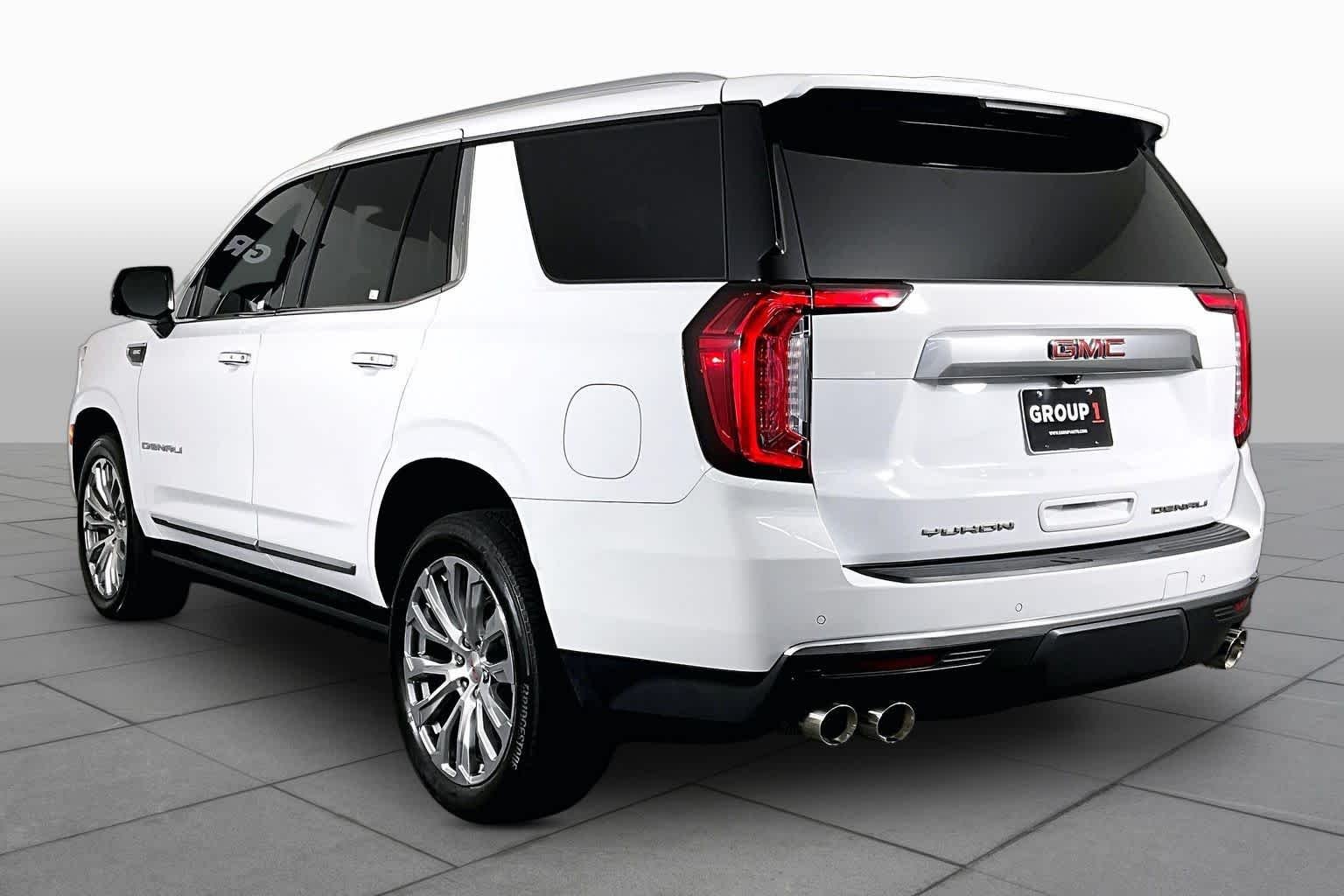 Used 2022 Summit White GMC Denali image 11
