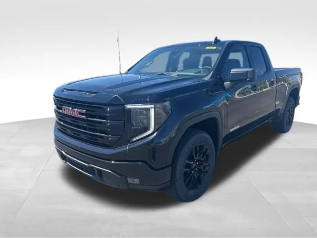 Used 2024 Onyx Black GMC Elevation image 7