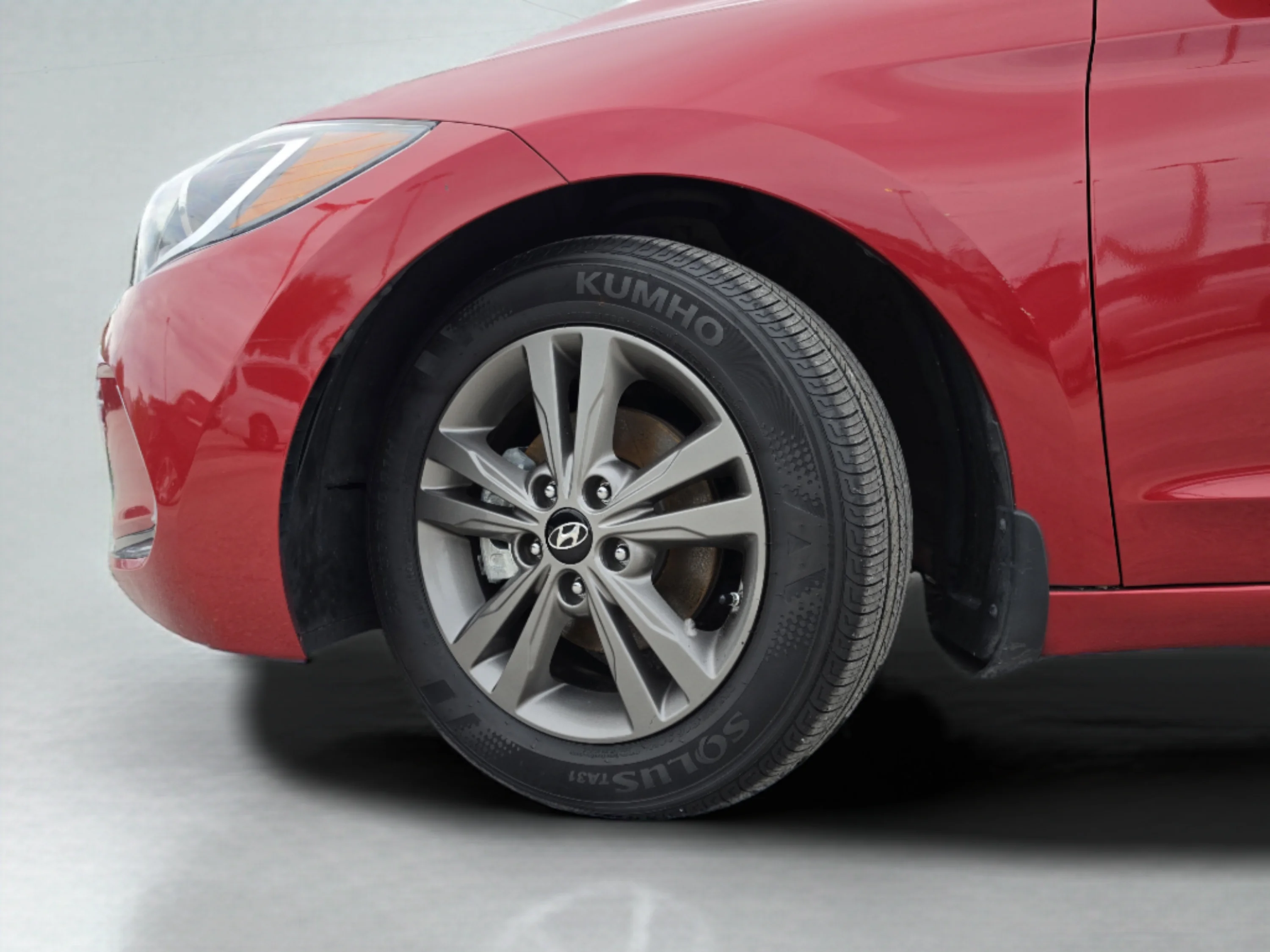 Used 2018 Scarlet Red Hyundai Value Edition image 41