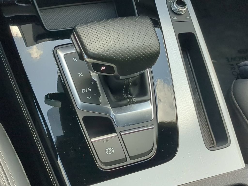 Used 2023 Silver Audi 55 Prestige image 29