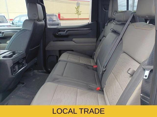 Used 2022 Black Chevrolet ZR2 image 19