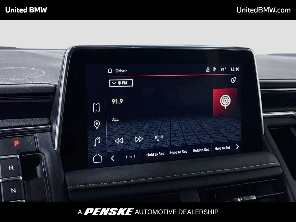 Used 2023 Onyx Black GMC SLT image 8