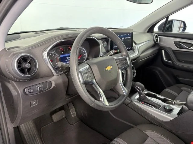 Used 2025 Black Chevrolet LT image 12