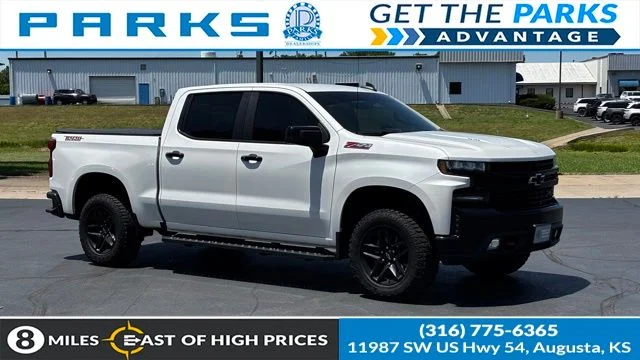 2020 Chevrolet Silverado 1500 LT Trail Boss 4X4 Crew Cab Short Box's photo