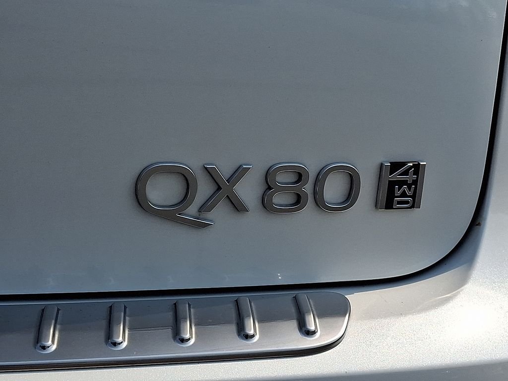 Used 2026 White INFINITI PURE image 10