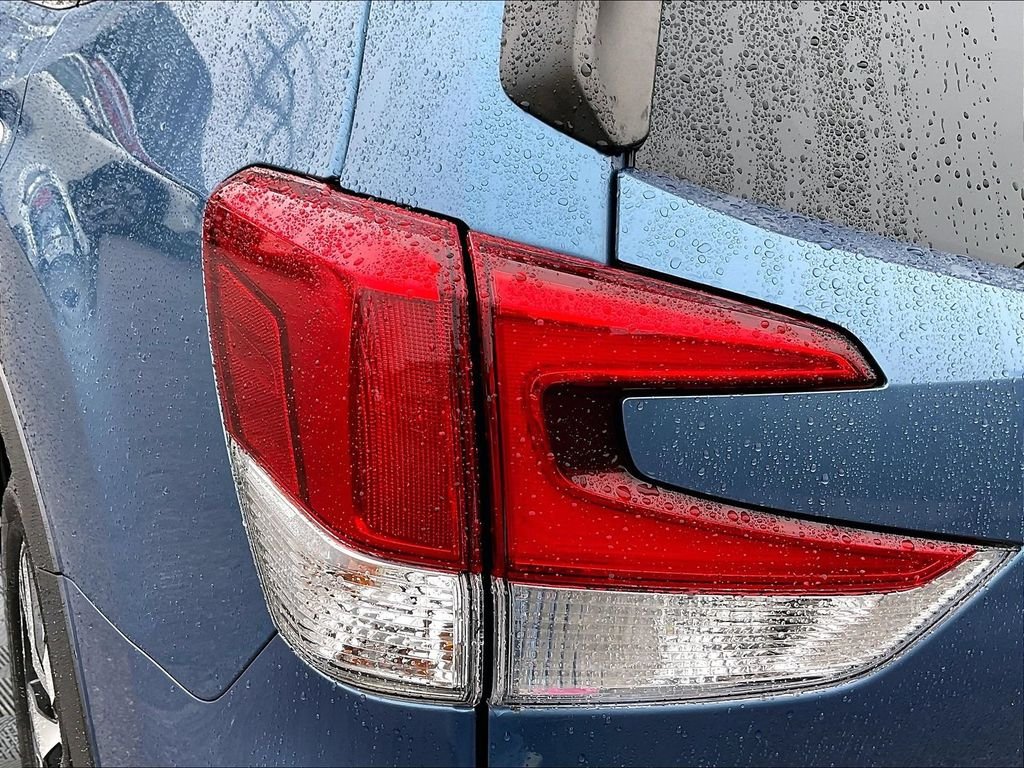 Used 2019 Blue Subaru Touring image 34