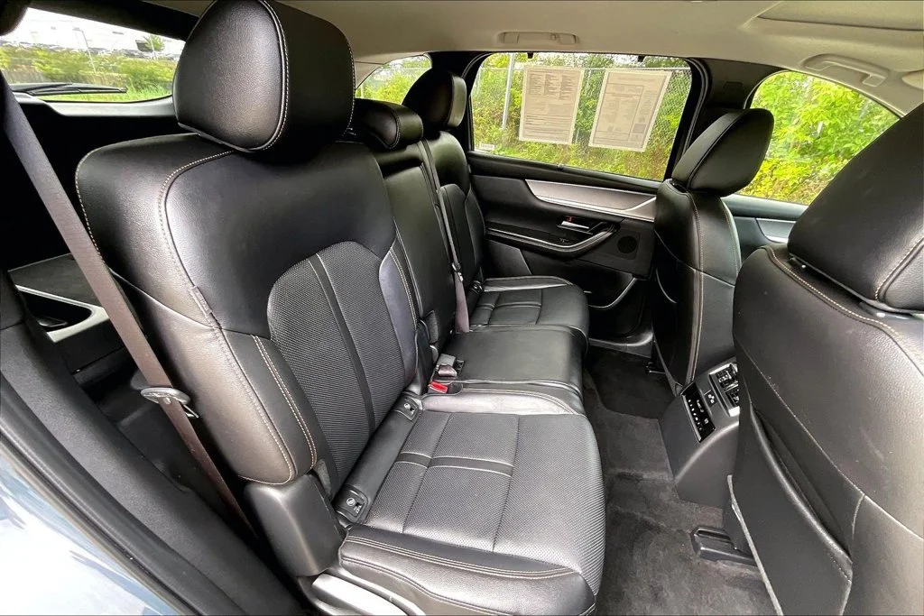 Used 2025 Gray Mazda 3.3 Turbo Preferred image 27