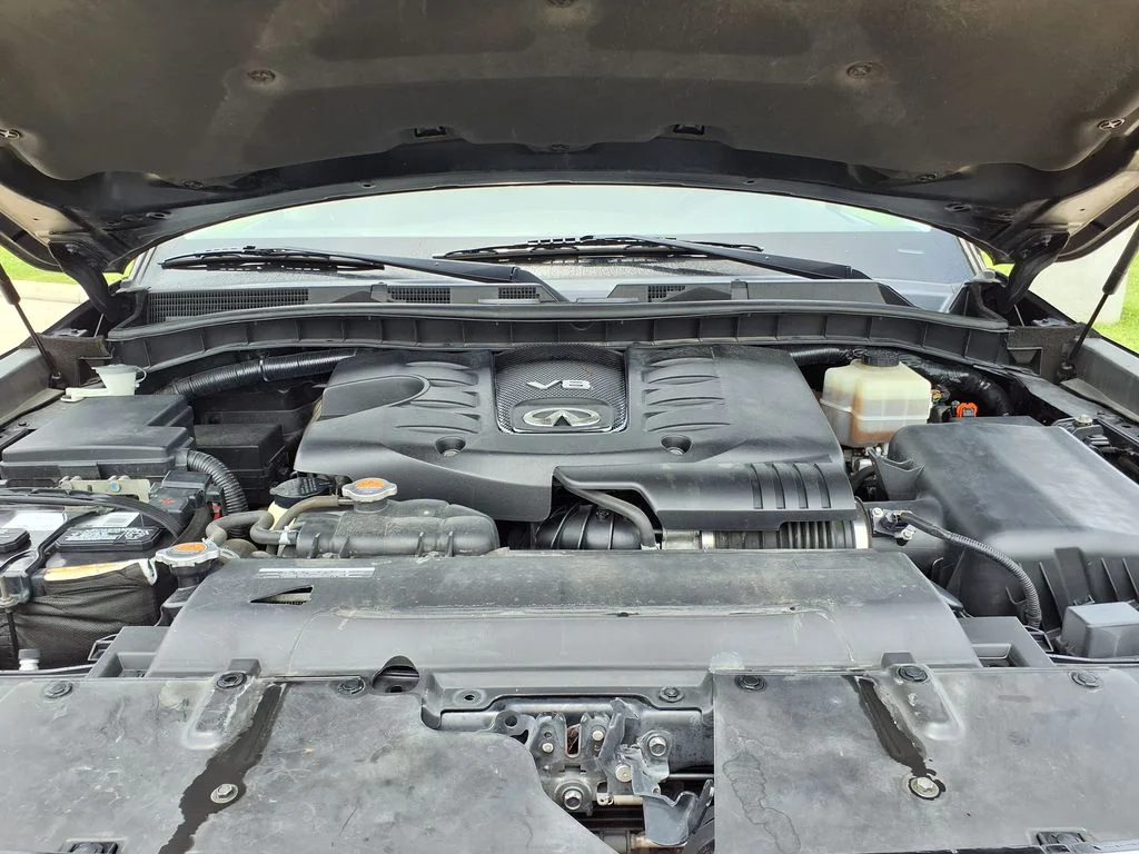 Used 2019 Black INFINITI LUXE image 41