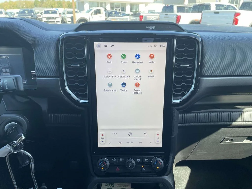 New 2025 White Ford XLT image 20