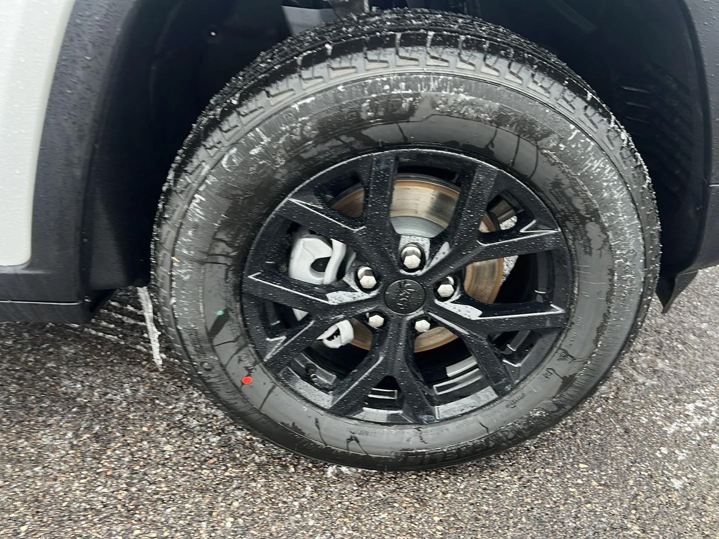 New 2025 Bright White Clearcoat Jeep Altitude X image 9