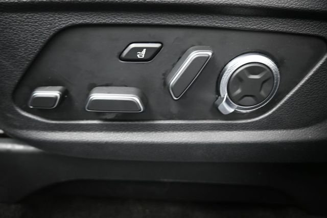 Used 2024 White Hyundai Calligraphy image 31