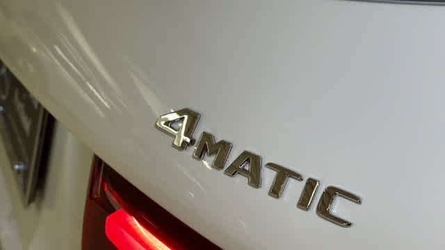 Used 2026 Polar White Mercedes-Benz GLB 250 image 11