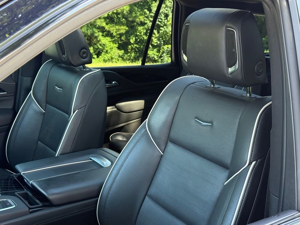 Used 2023 Blue Cadillac Sport image 21