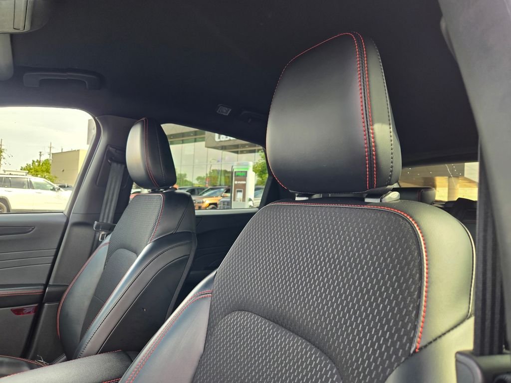 2025 Ford Escape ST-Line - Photo 31