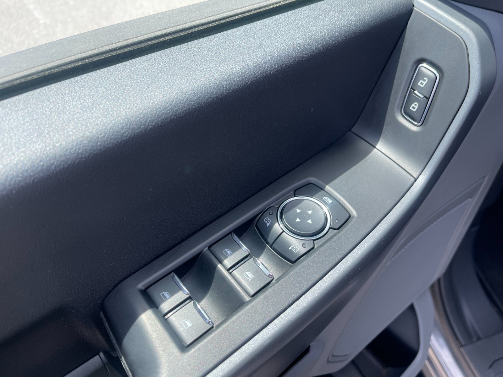 Used 2024 Gray Ford XL image 13
