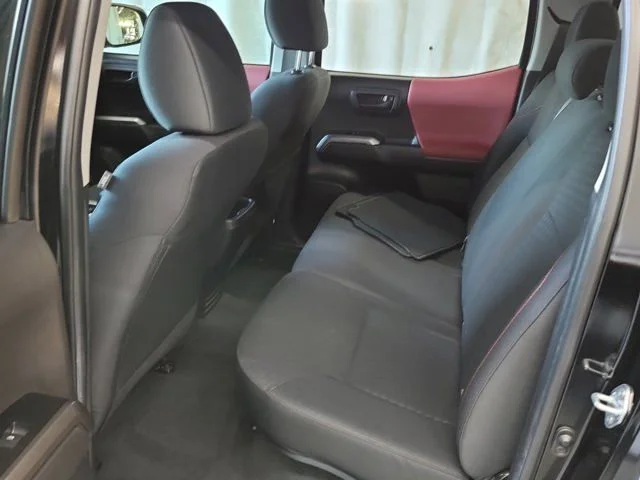 Used 2022 Black Toyota SR5 image 13